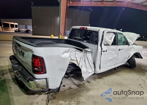 2026 Ram 2500 Big Horn z USA, uszkodzony, nr VIN 3C6UR5DJ3TG196966